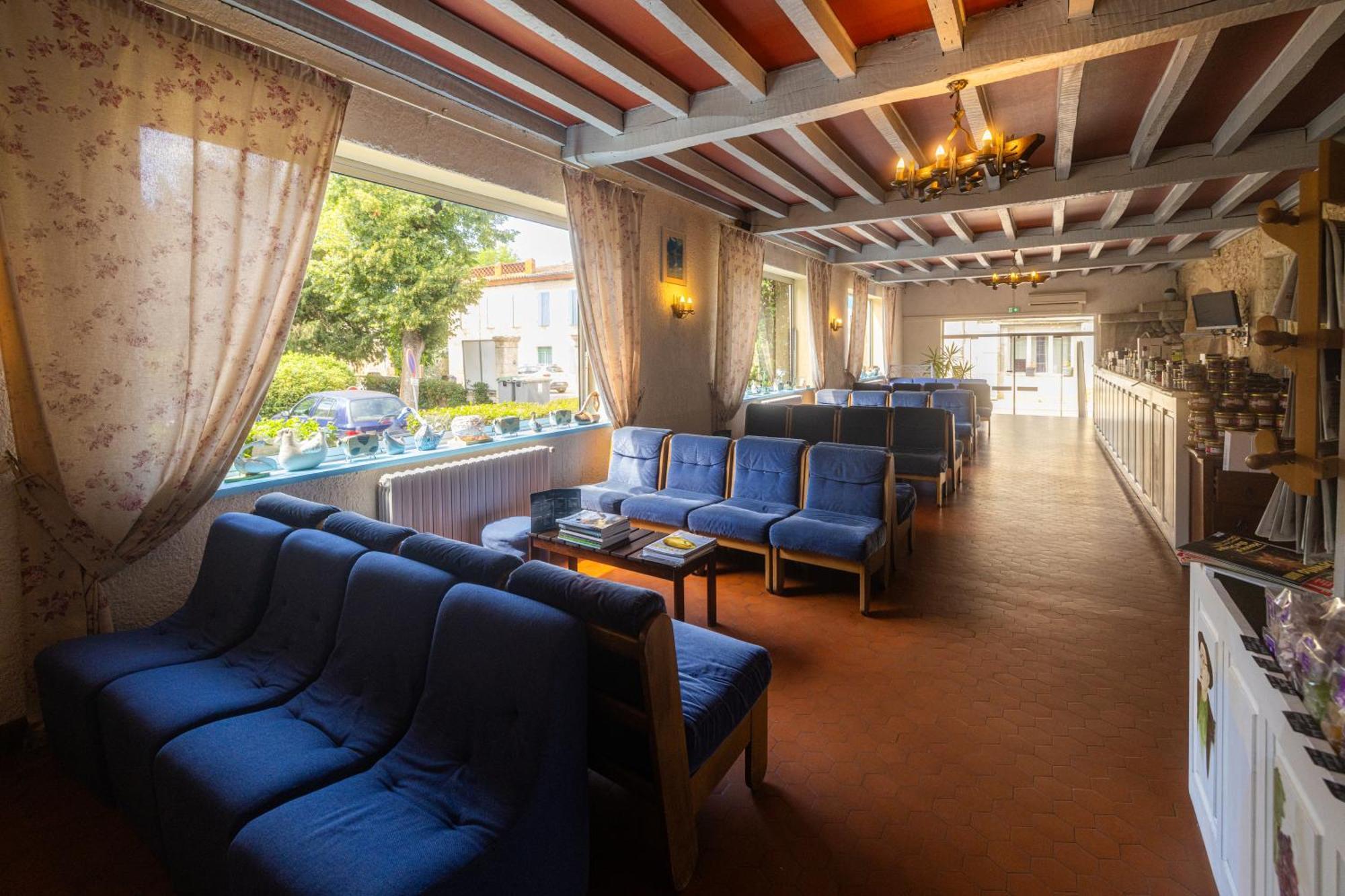 Hotel Restaurant Des Thermes Castera-Verduzan Екстер'єр фото
