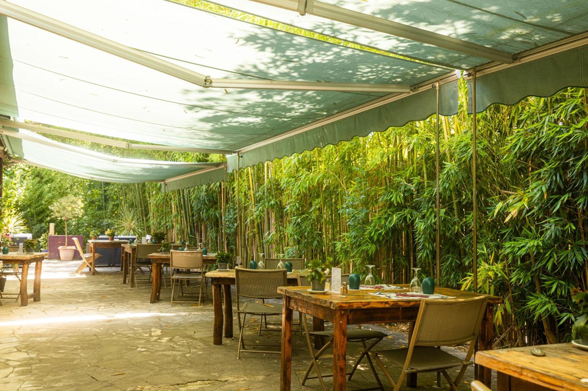 Hotel Restaurant Des Thermes Castera-Verduzan Екстер'єр фото